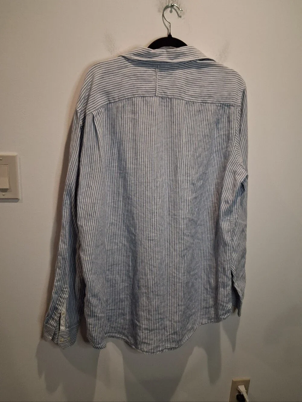 Banana Republic Mens Size XL 100% Linen Blue/White Stripes Shirt